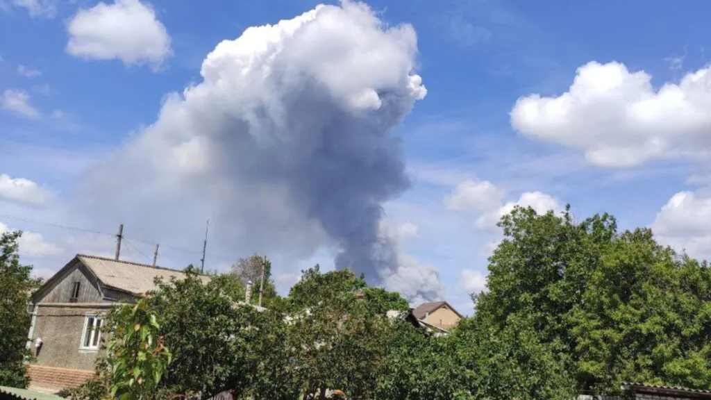 Форпости росіян в шахтах: як окупанти зробили з Луганщини воєнний полігон